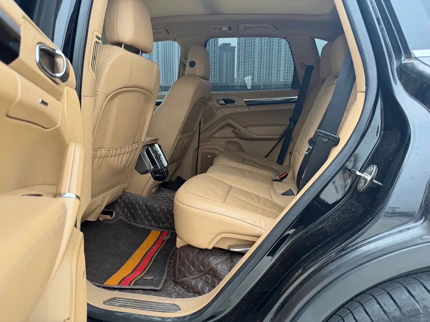 Porsche Cayenne 2014 Cayenne Platinum Edition 3.0T фото 7