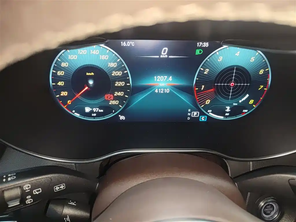 Mercedes-Benz GLC 2022 Facelift II GLC 260 L 4MATIC Luxury фото 12