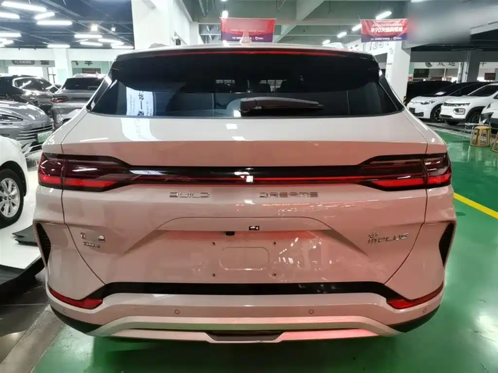 BYD Song PLUS PHEV 2023 Champion Edition DM-i 150KM Flagship PLUS фото 6