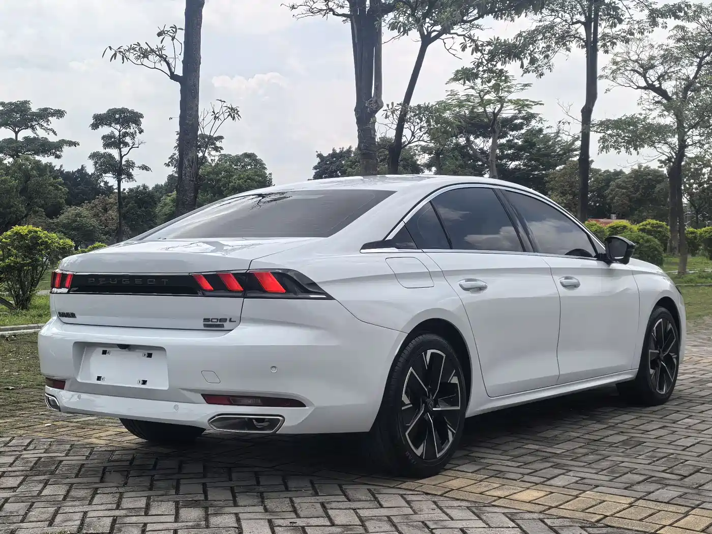 Peugeot 508 2023 508L 400THP Dynamic Flagship фото 6