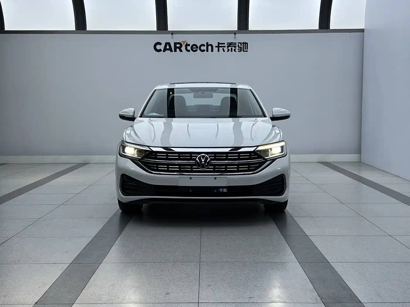 Volkswagen Sagitar 2023 280TSI DSG Beyond Lite фото 13