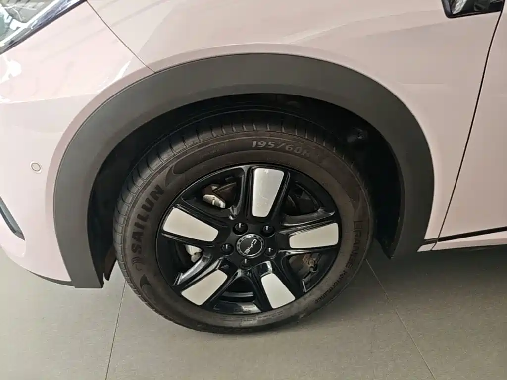 BYD Dolphin 2025 2025 Smart Drive Edition 410km Fashion Version
