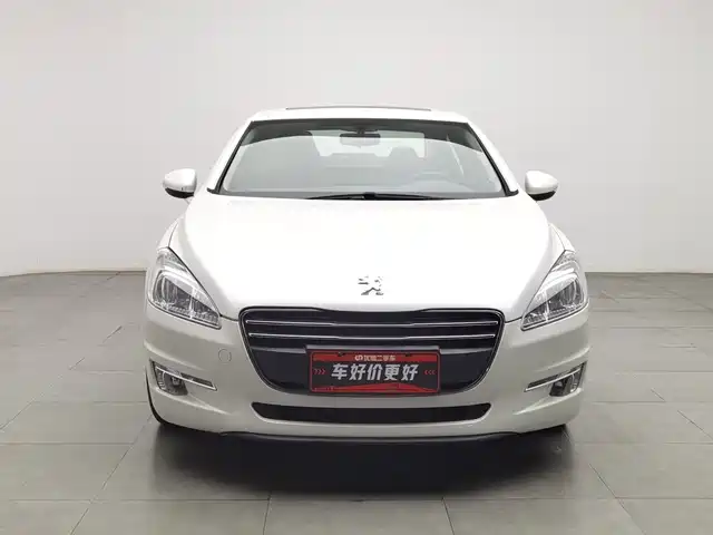 Peugeot 508 2013 2.0L 2nd Anniversary Auto Sunroof Classic Edition — фото 3