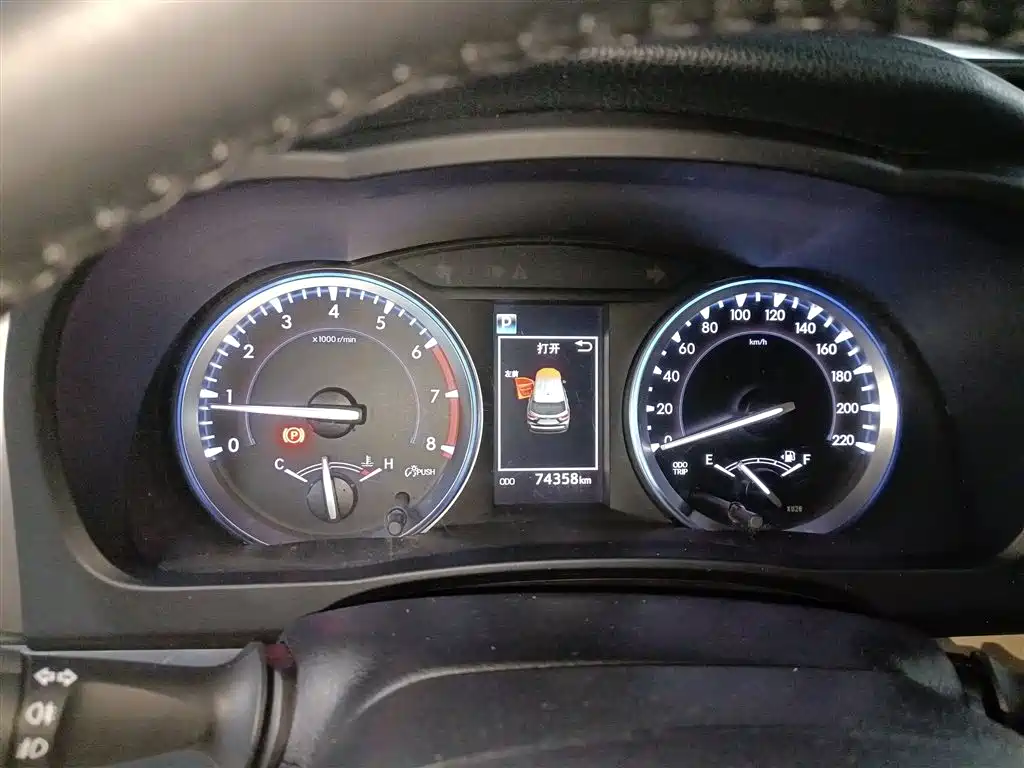 Toyota Highlander 2018 2.0T 4WD Luxury 7-seater China VI фото 9