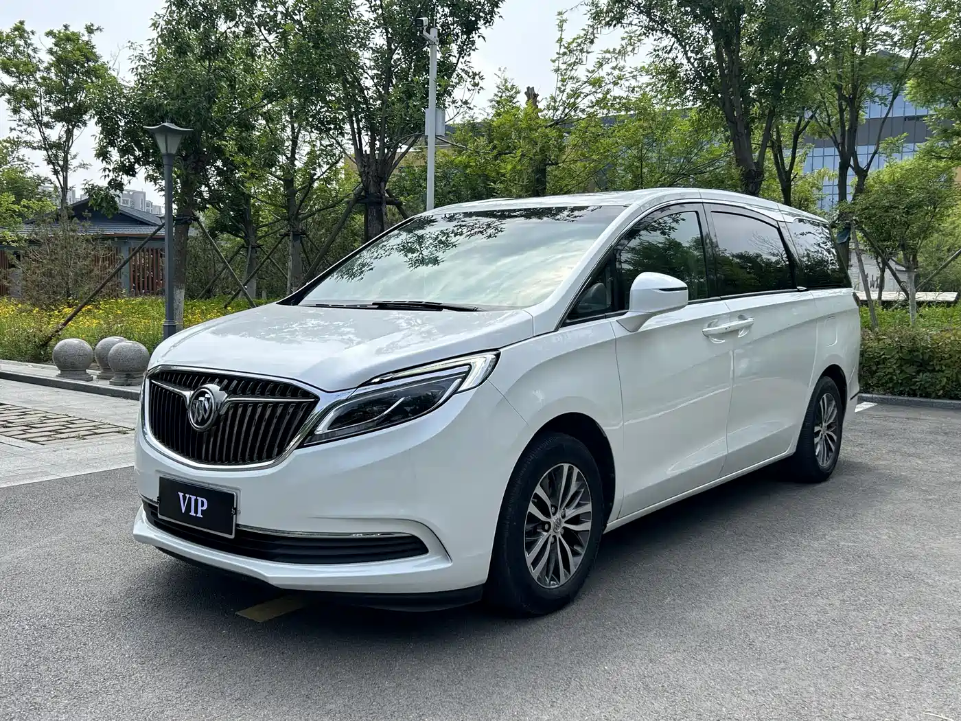 Buick GL8 2018 ES 28T Luxury Type China VI
