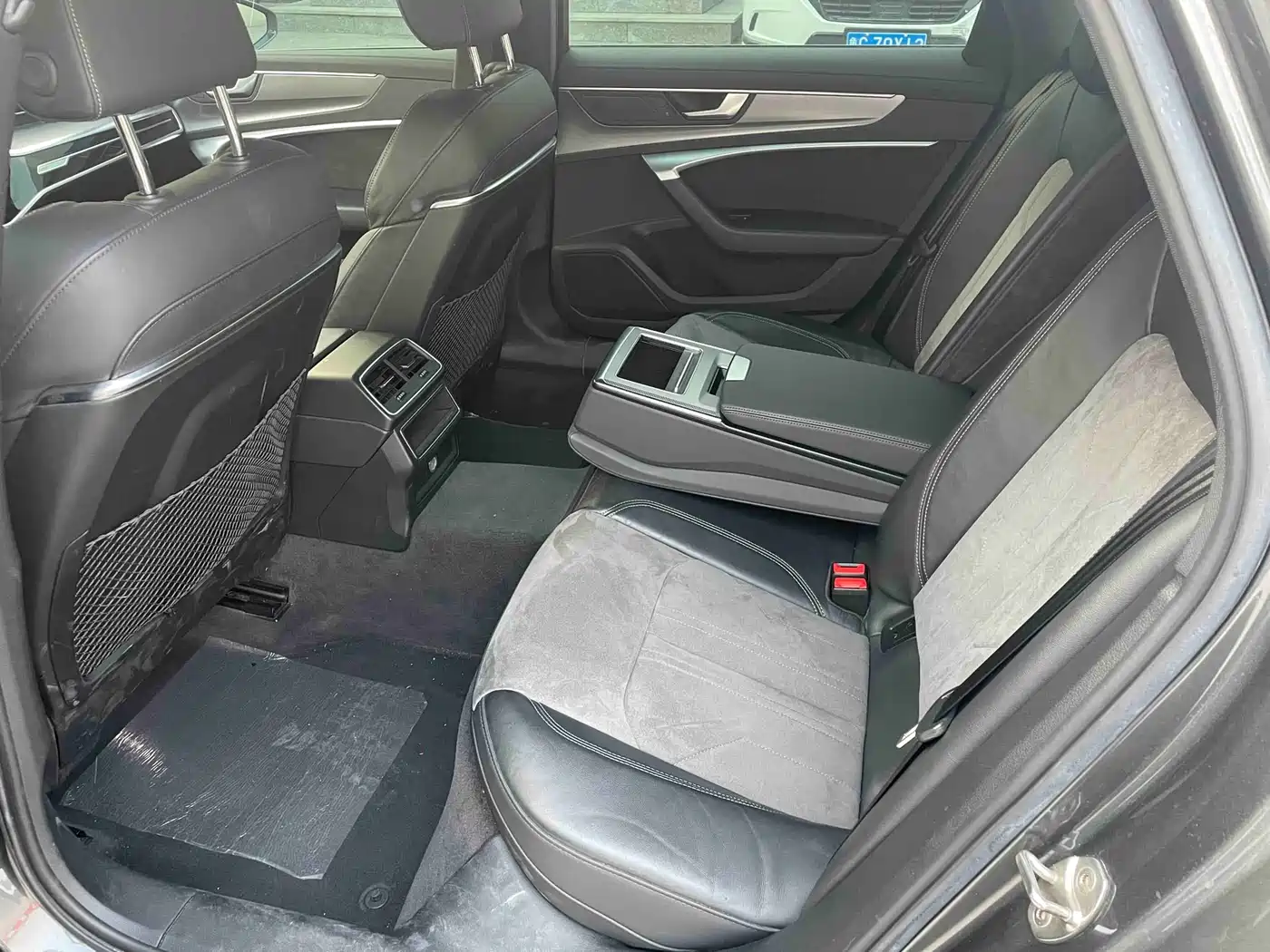 Audi A6L 2019 40 TFSI Luxury Dynamic фото 5