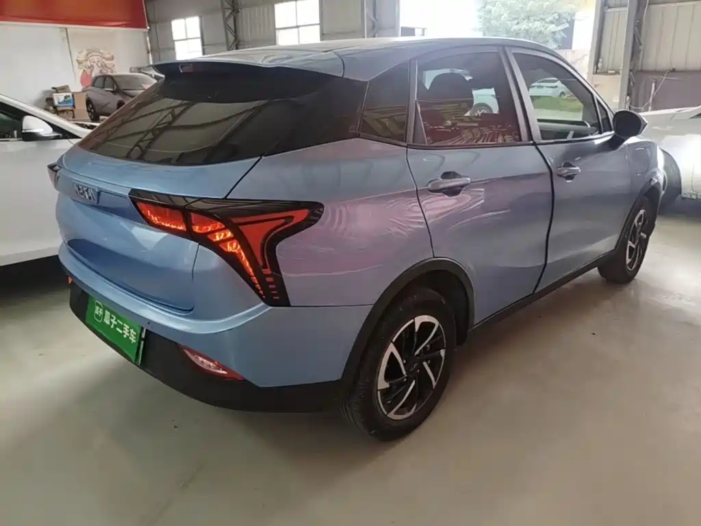 Nezha Auto Nezha V 2022 2022 Long Range Industry Custom Edition
