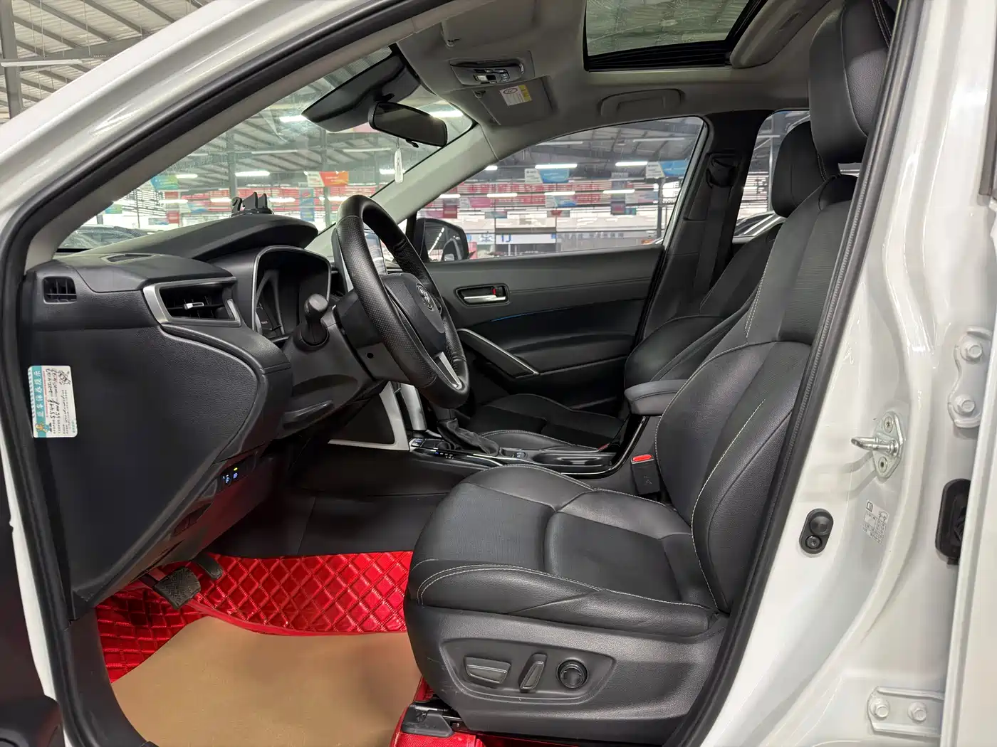 Toyota Frontlander 2023 2.0L CVT Luxury Edition фото 8