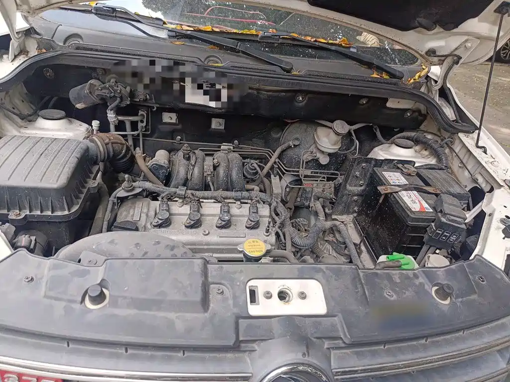 Dongfeng Fengguang Fengguang 370 2018 2017 1.5L CVT Fashion 7-Seater