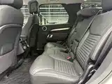 Photo 7 - Land Rover Discovery