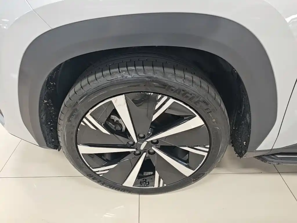 Geely Boyue L 2022 2023 Model 2.0TD DCT Flagship
