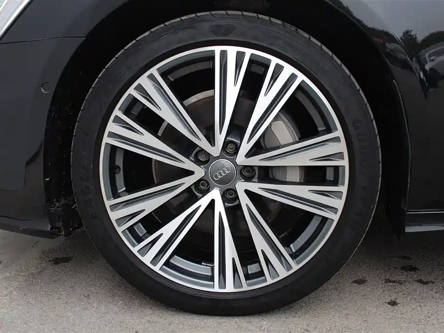 Audi A6L 2023 45 TFSI quattro Premium Dynamic фото 11