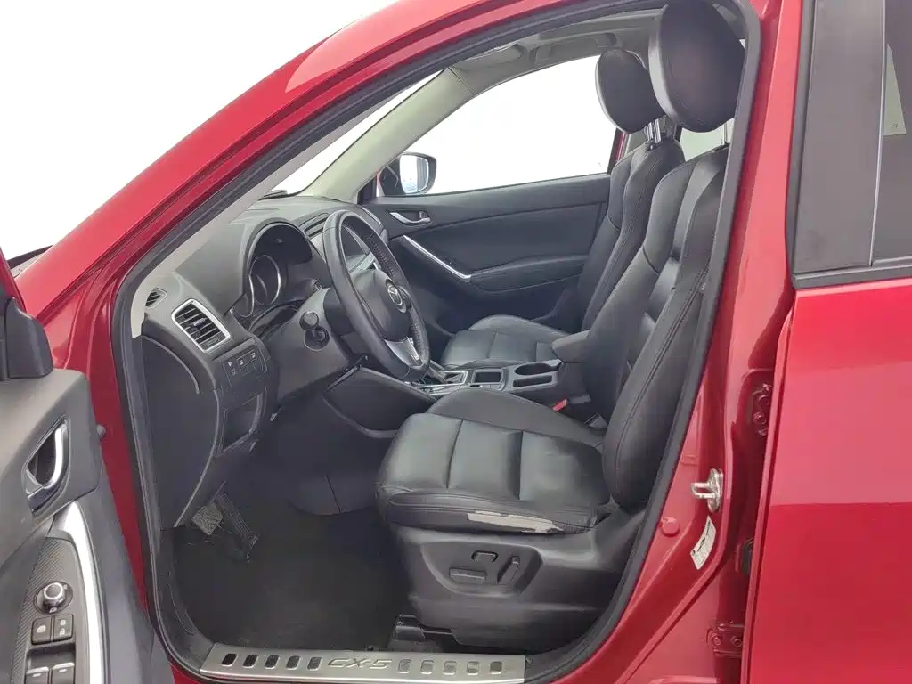 Фото 10 - Mazda CX-5