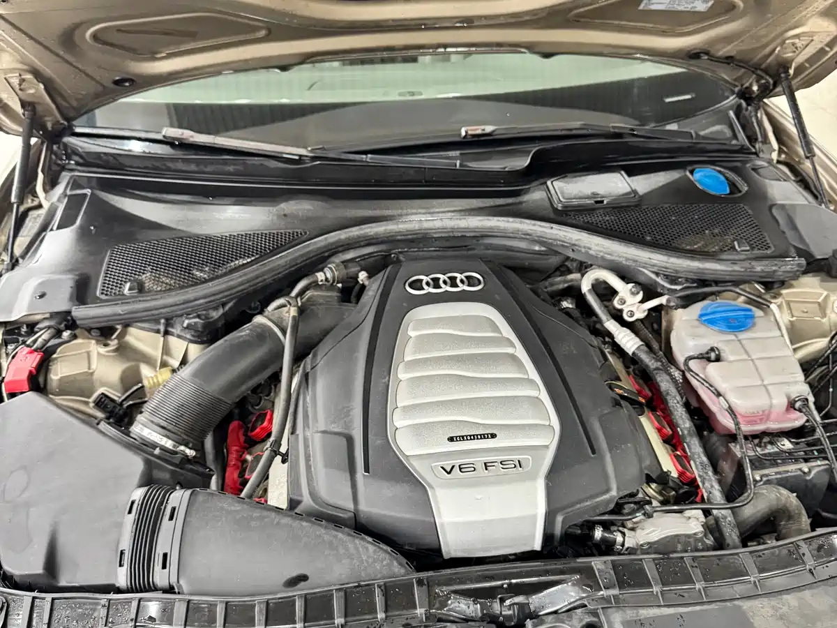 Audi A6L 2012 30 FSI Luxury фото 8