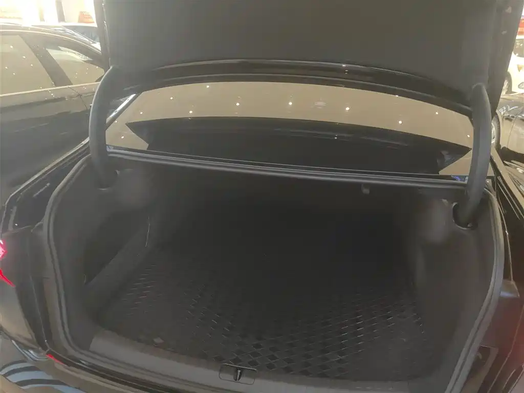 Audi A6L 2024 45 TFSI Premium Dynamic фото 9