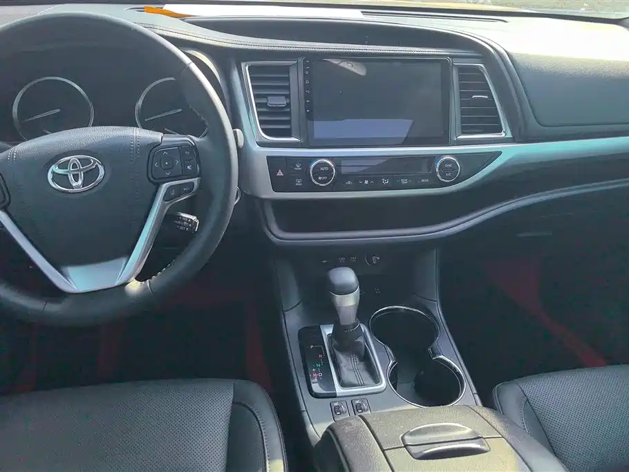 Toyota Highlander 2018 2.0T 4WD Luxury 7-seater (China V) фото 13