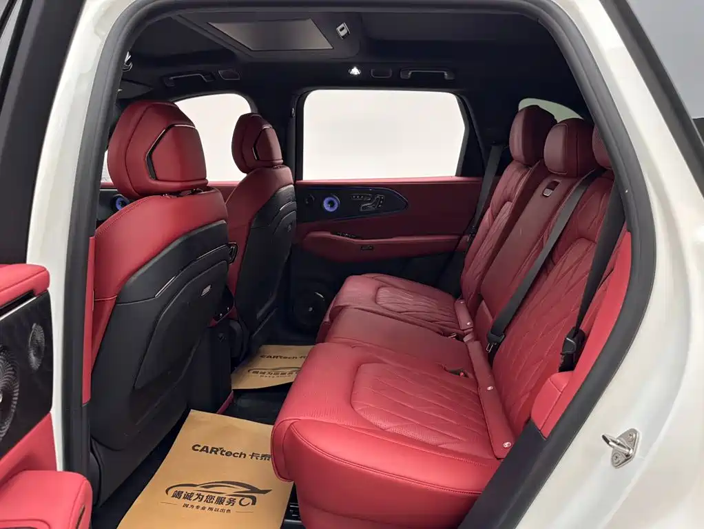 ZEEKR 8X 2026