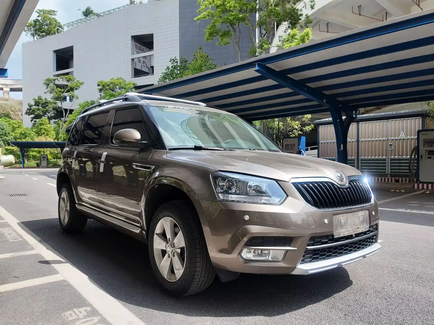 Škoda Yeti 2017 TSI280 DSG Advance фото 2