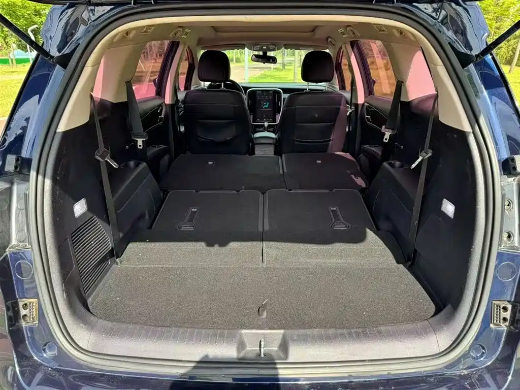 BYD Song MAX 2017 1.5T Auto Smart Elite 7-Seater фото 9