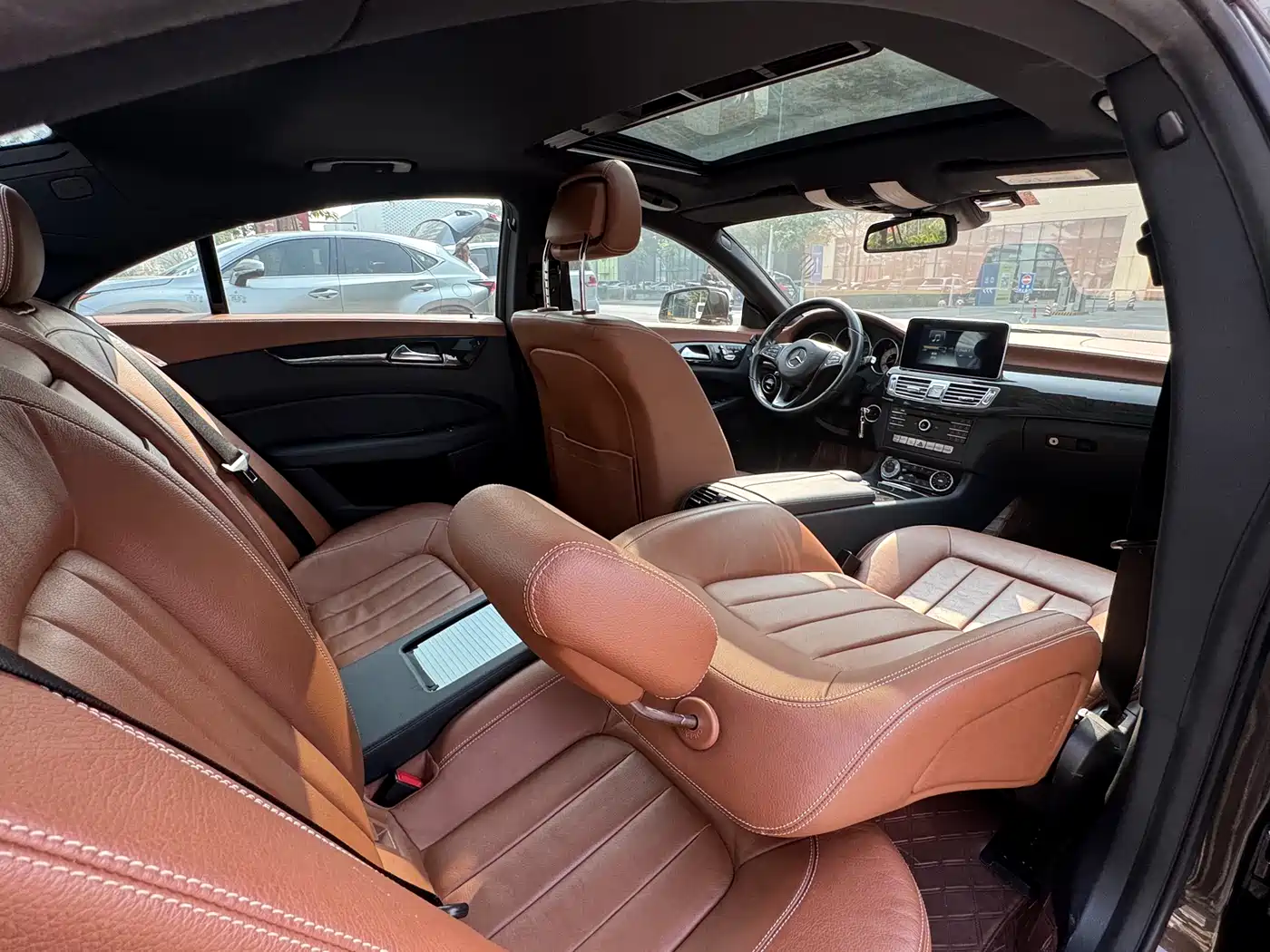 Mercedes-Benz CLS 2015 CLS 320 фото 24