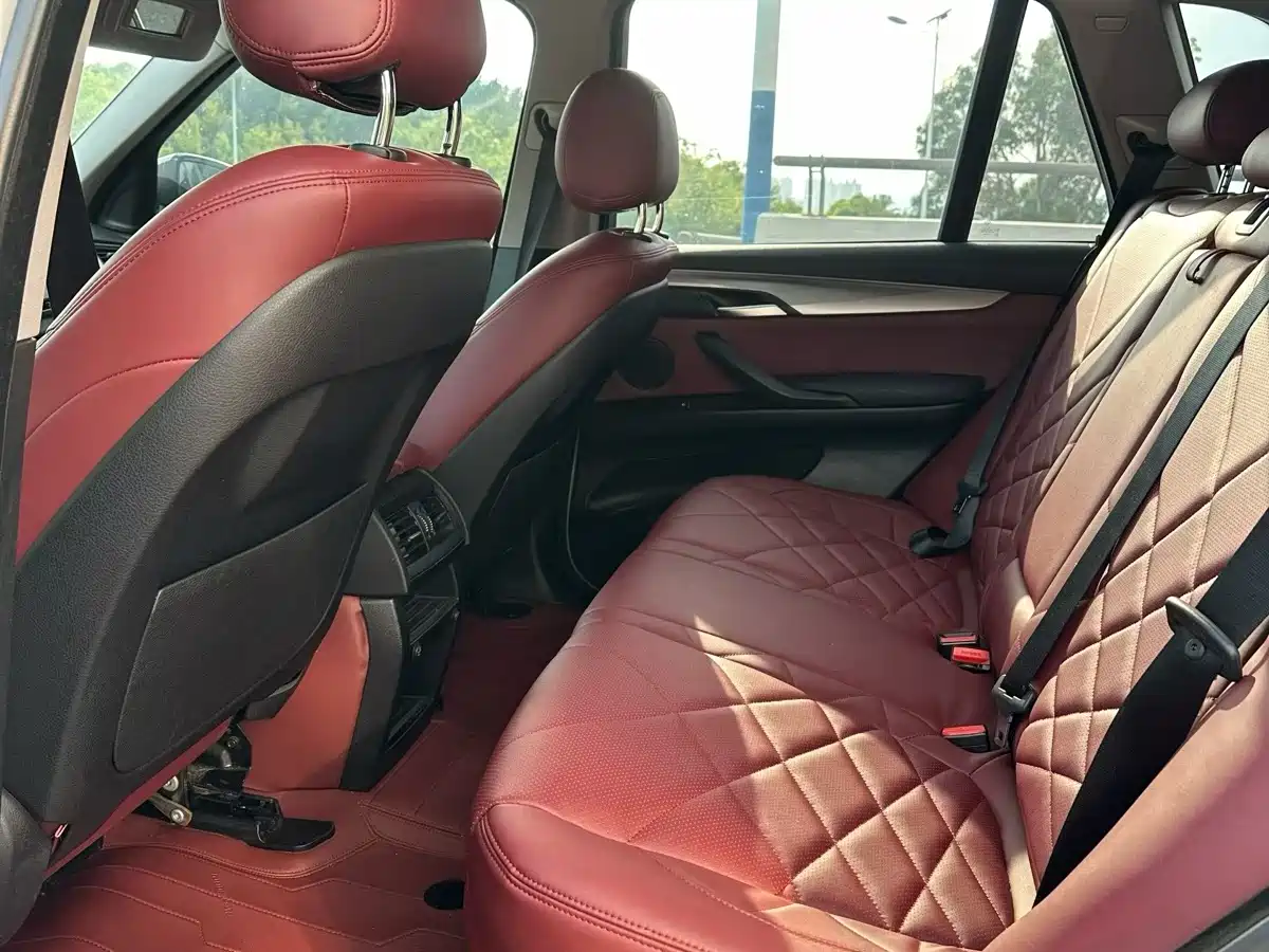 BMW X5 (Import) 2018 xDrive35i Premium Model фото 5