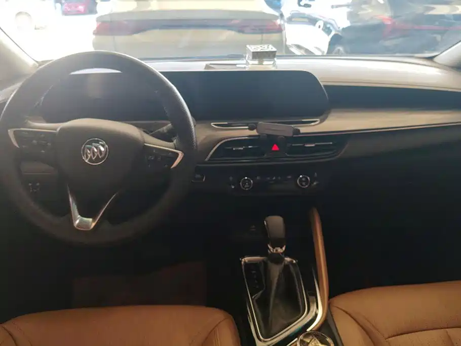 Buick GL6 2023 2021 323T Mild Hybrid Connected Luxury