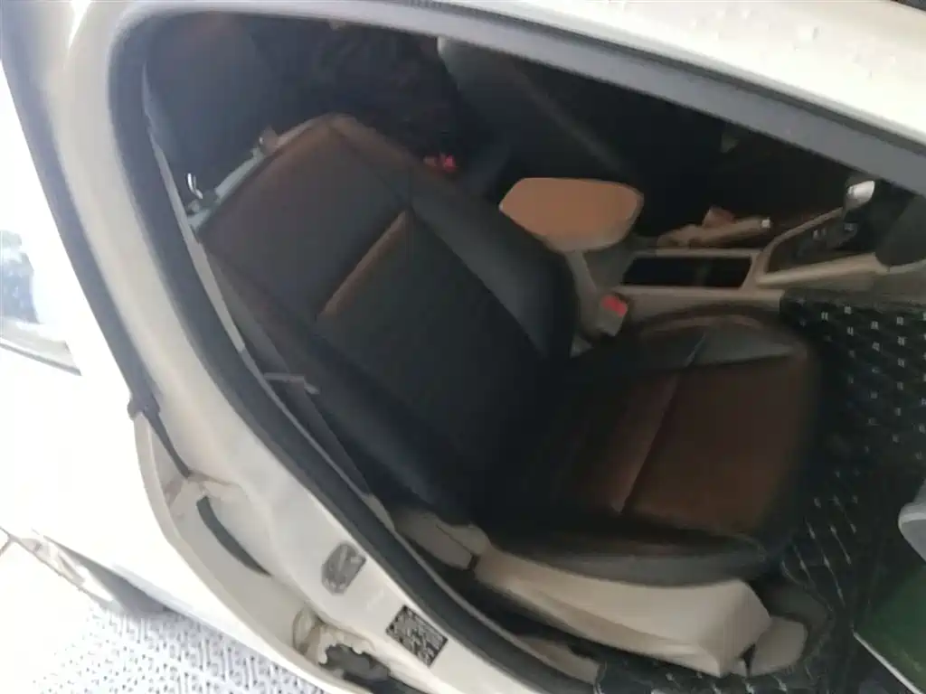 Фото 25 - Ford Focus