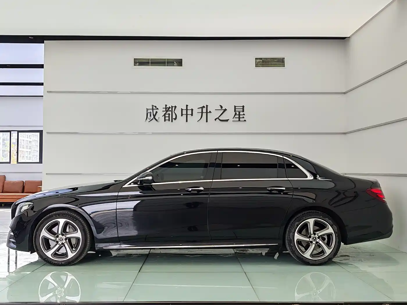 Mercedes-Benz E-Class 2019 Facelift E 300 L Sport Fashion фото 6