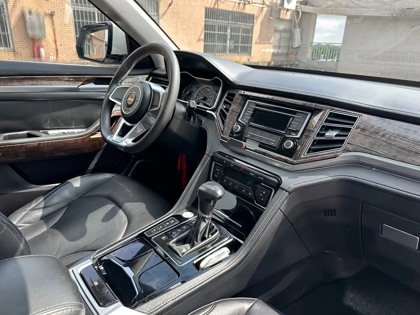 Zotye X7 2017 2017 1.8T DCT Luxury