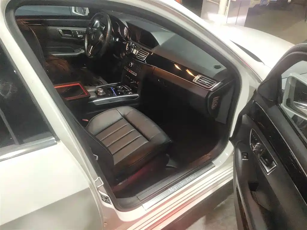 Mercedes-Benz E-Class 2015 Facelift E 200 L Sport фото 25