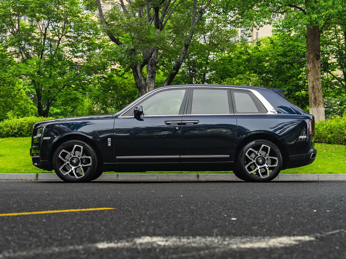 Rolls-Royce Cullinan 2021 2018 4-Seater Version