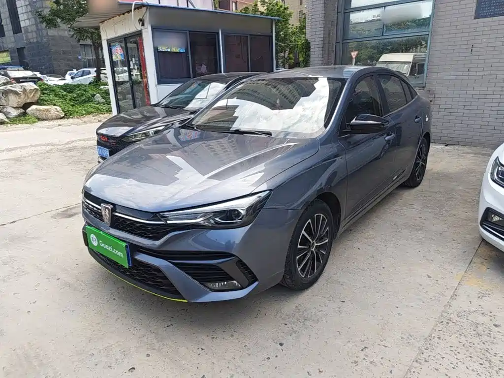 Фото 1 - Roewe i5