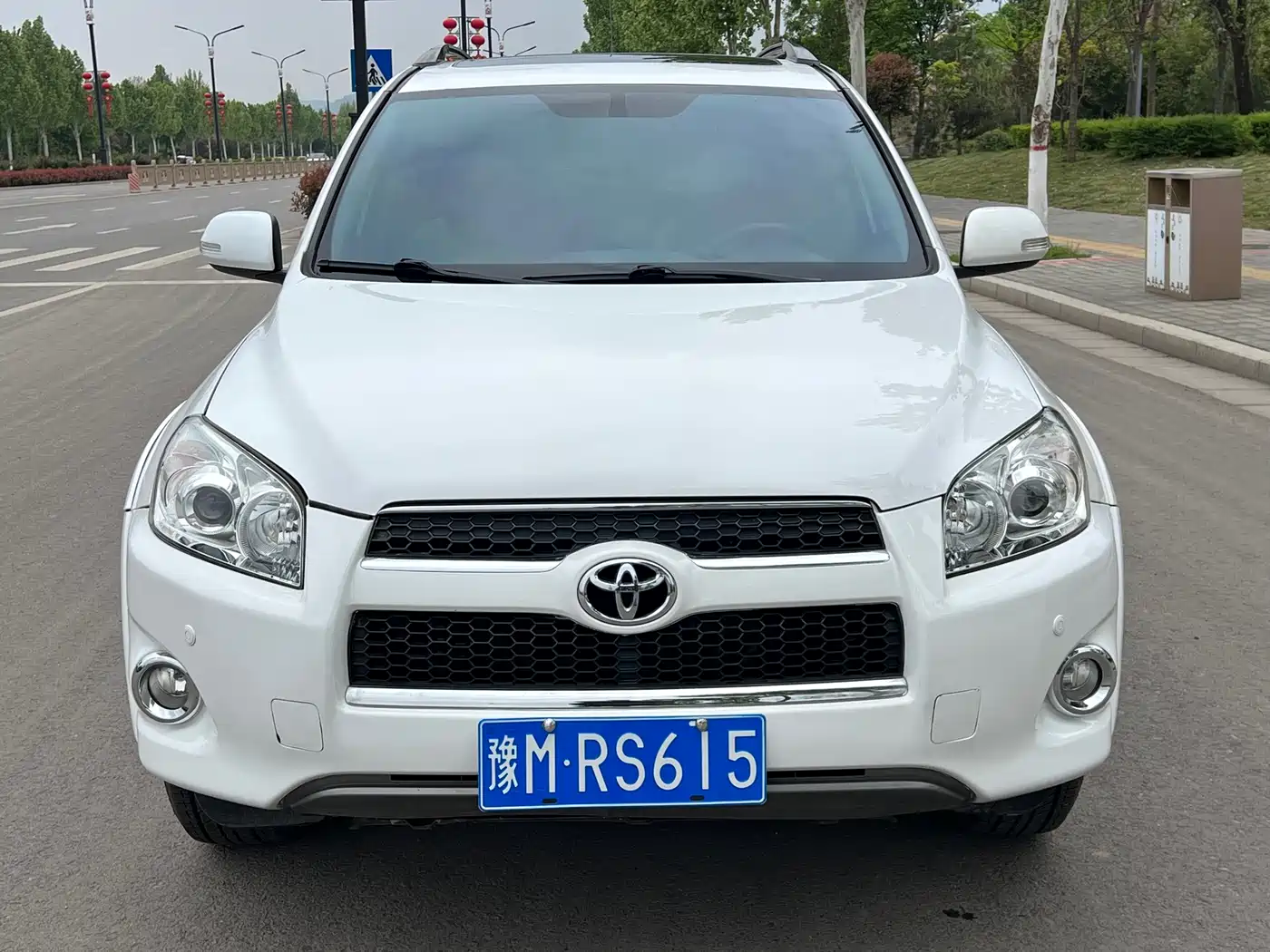 Toyota RAV4 Rongfang 2012 Styling Edition 2.4L Automatic 4WD Luxury фото 2