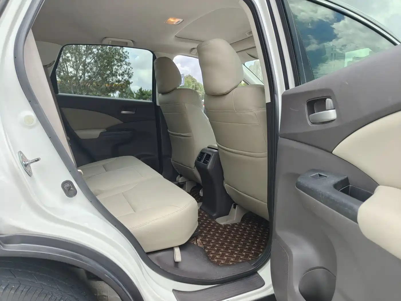Фото 9 - Honda CR-V