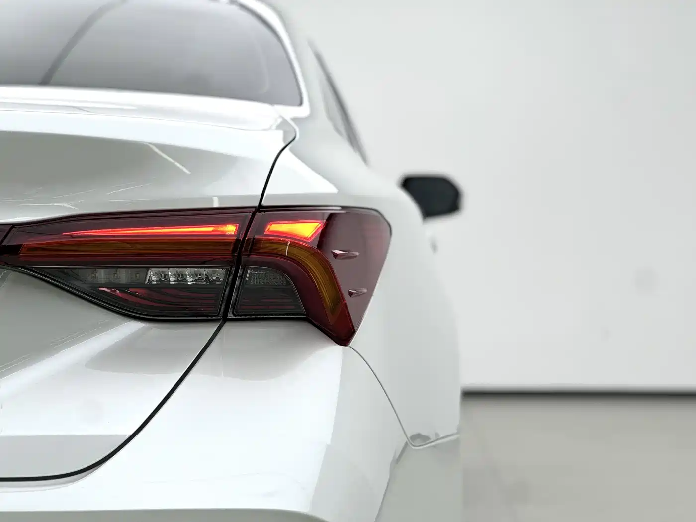 Toyota Avalon 2019 2.0L Progressive Edition (China VI) фото 8