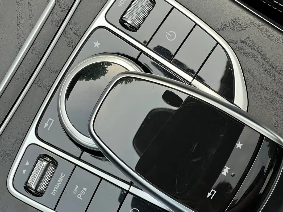 Mercedes-Benz C-Class 2016 C 200 L Sport фото 13