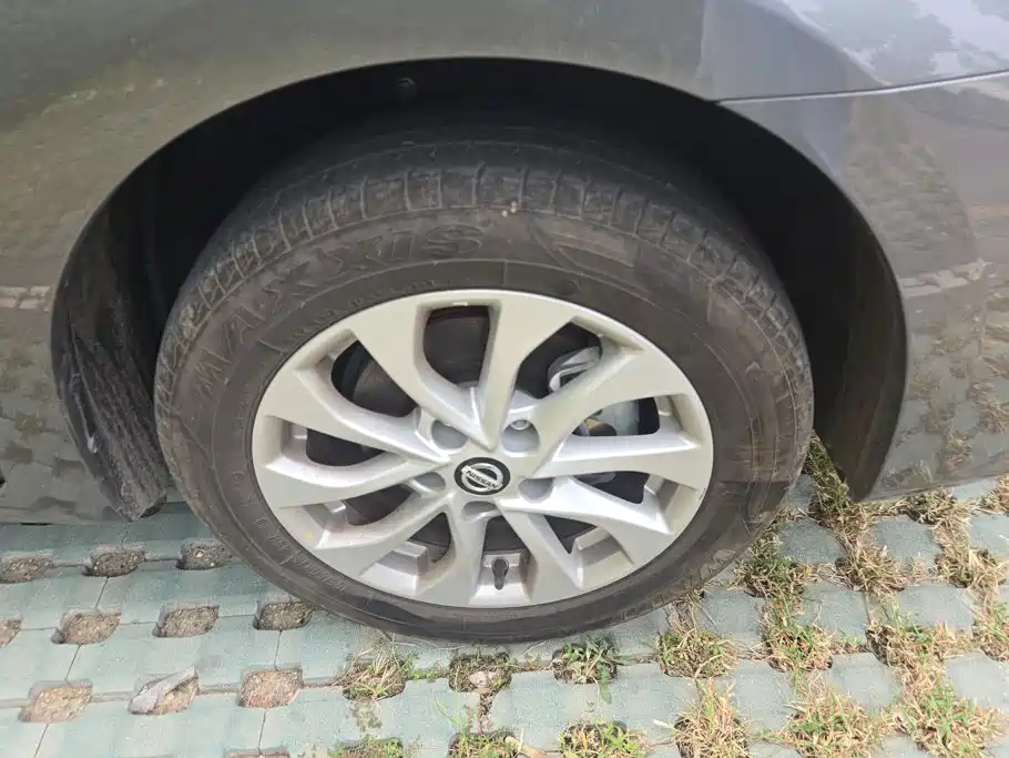 Nissan SYLPHY, миниатюра 6