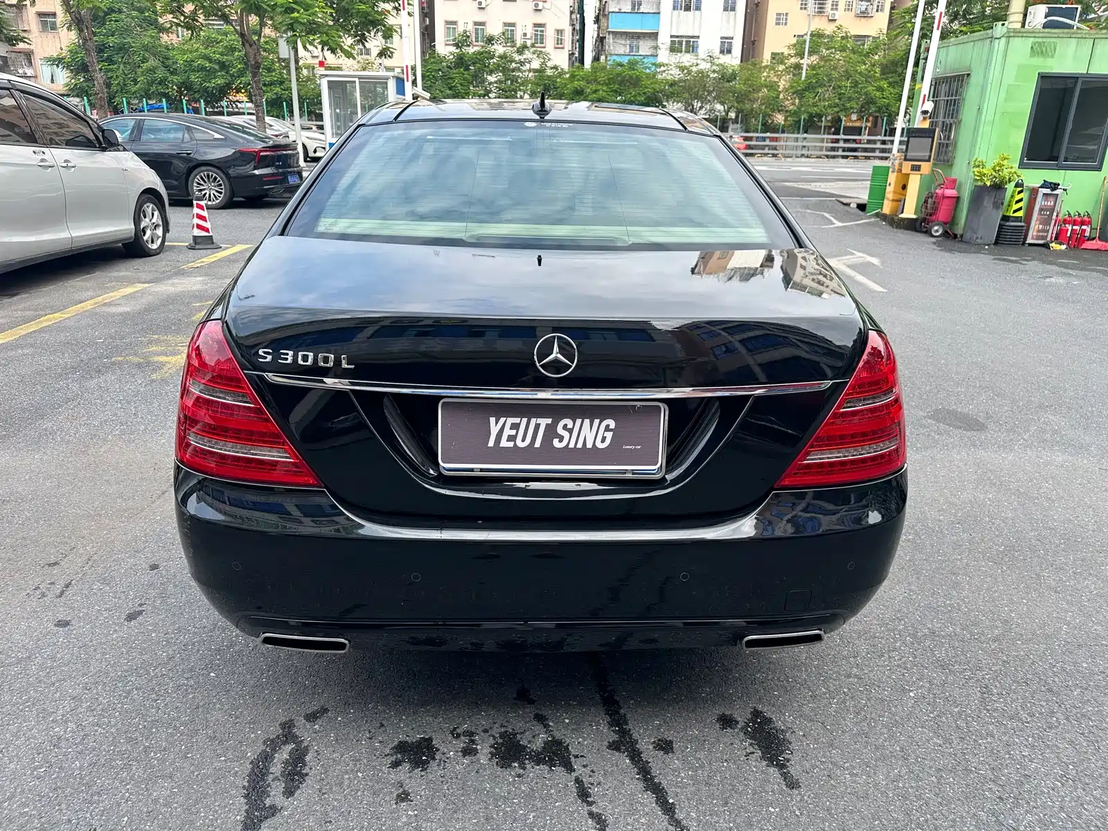 Фото 10 - Mercedes-Benz S-Class