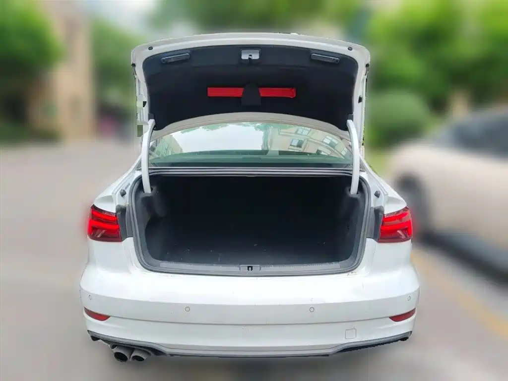 Audi A3 2019 Limousine 35 TFSI Fashion China V фото 15