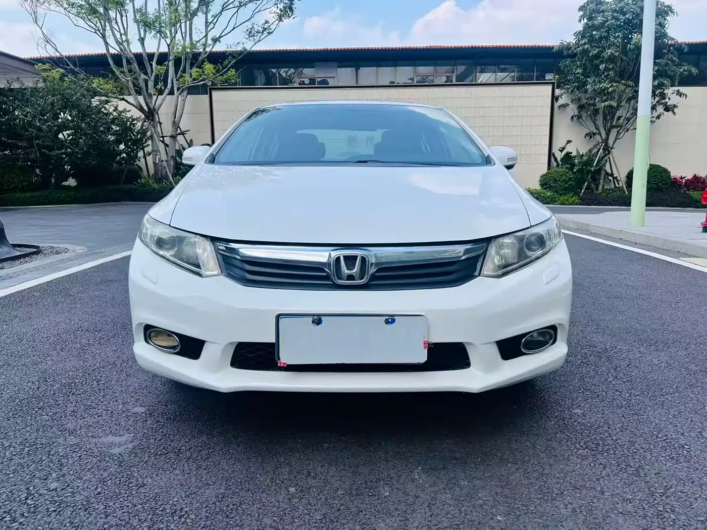 Фото 2 - Honda Civic