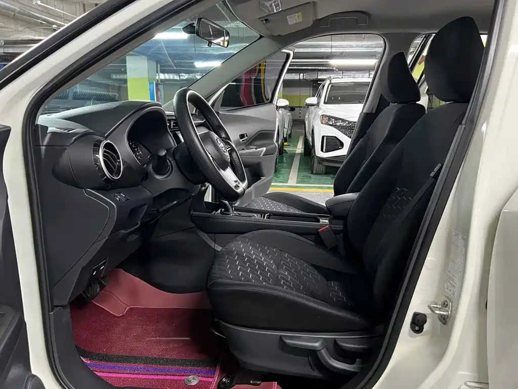 Nissan Kicks 2025 2023 Model Spirited 1.5L Dynamic Fashion Edition