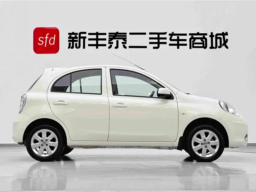 Nissan March 2014 2010 1.5L Automatic Easy Smart Edition