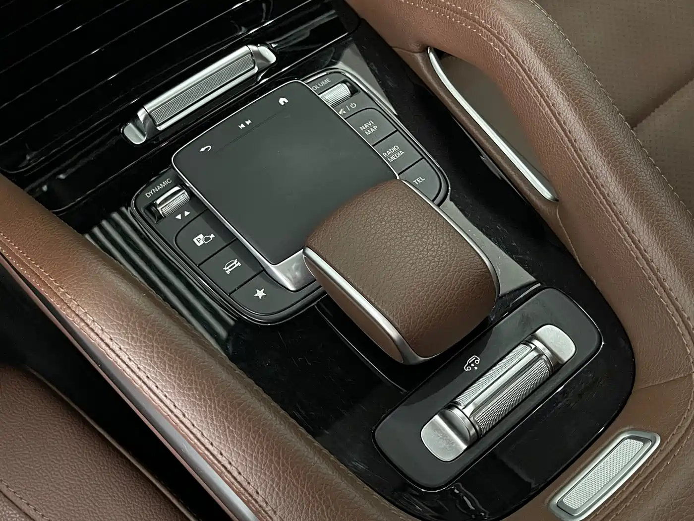 Mercedes-Benz GLE 2025 GLE 350 4MATIC Fashion фото 14