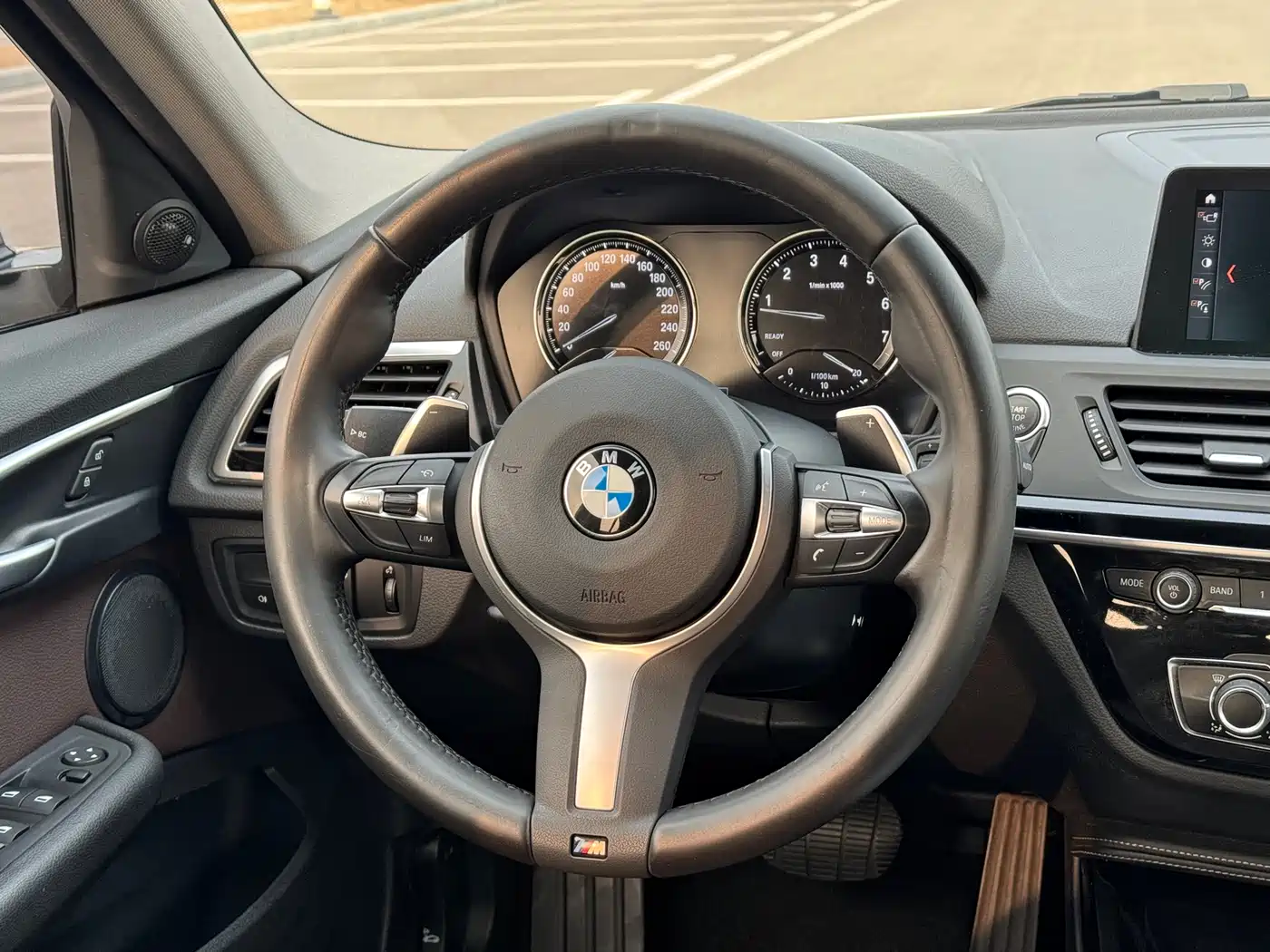 BMW 1 Series 2020 Model 125i Leading M Sport Package фото 10