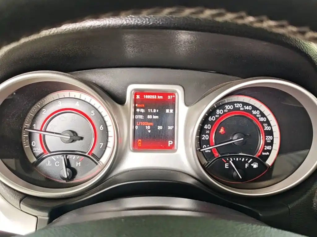 Dodge Journey 2014 2013 Model 2.4L 2WD Premium Edition