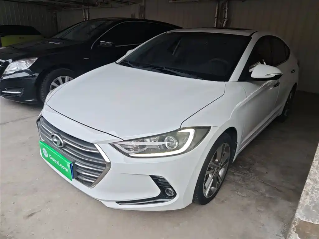 Hyundai Elantra 2016 Model 1.6L Automatic Smart Elite
