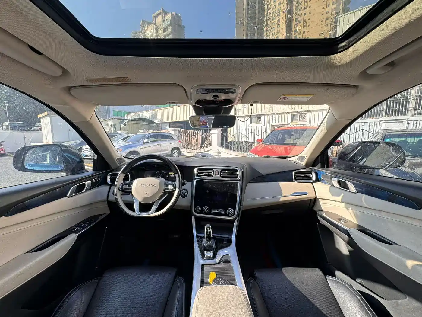 Lynk & Co 01 2019 2.0T 2WD Shine Pro Version China VI фото 17