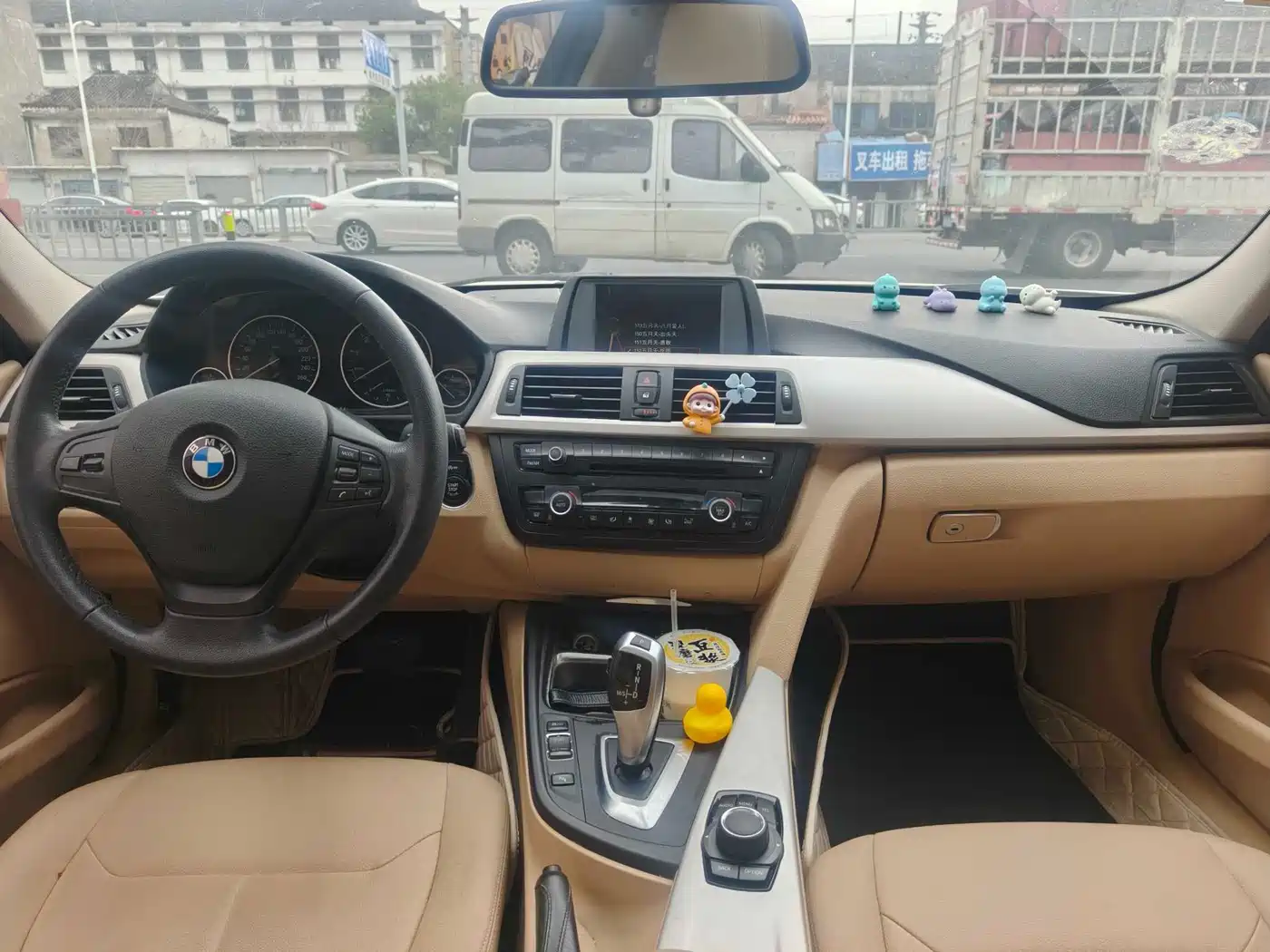 BMW 3 Series 2014 320Li Fashion фото 9