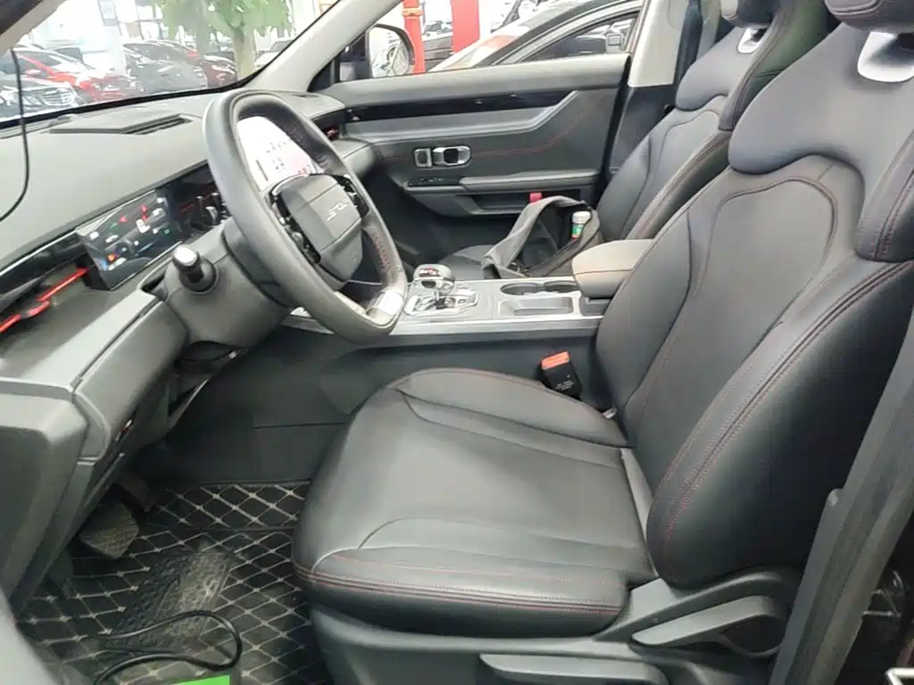 Jetour Dasheng 2025 2025 1.5T DCT Surpass Edition