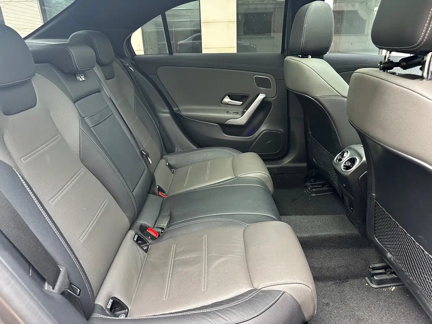 Mercedes-Benz A-Class AMG 2023 Model Year AMG A 35 L 4MATIC фото 11